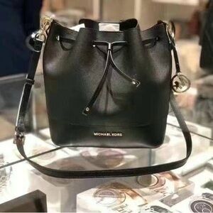 Michael Kors Trista Saffiano Medium Leather Bucket Bag - Black